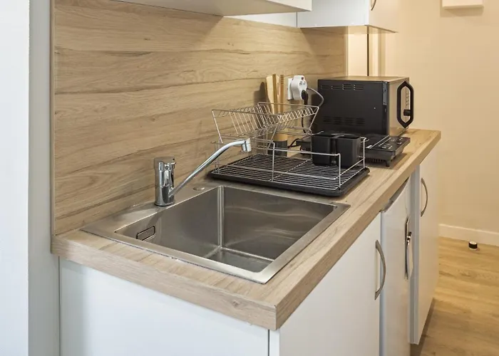 Le Nid Troyen - Proche Hypercentre - 2 Pers * Troyes